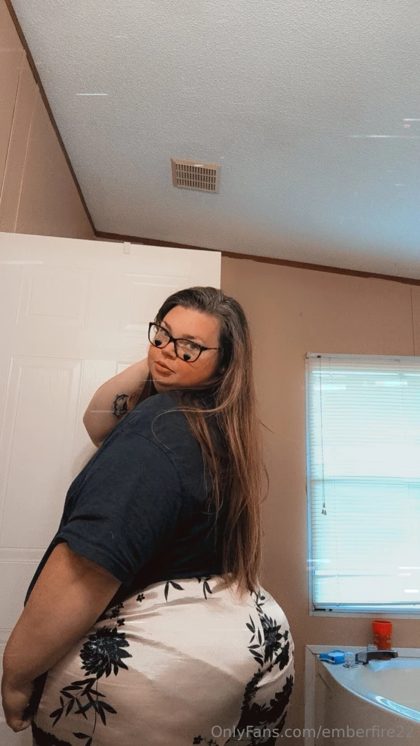 Are we digging the glasses 