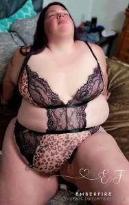 Pregnant horny wife her bigg booty and tight juicy pussy won t part 51