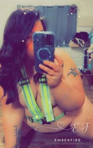 Pregnant horny wife her bigg booty and tight juicy pussy won t part 21