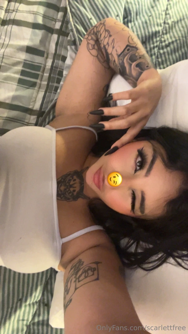 I m kinda bored rn wanna chat with me 