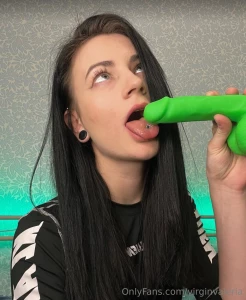 Horny virgin angel rachael_moon free subscribe this cutie rachael_moon part 233