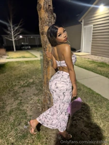 I m waiting for you to tell me how good i look today dm now if you do