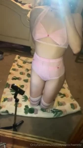 Pretty in pink part 1709