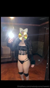If you wanna see my face dm me