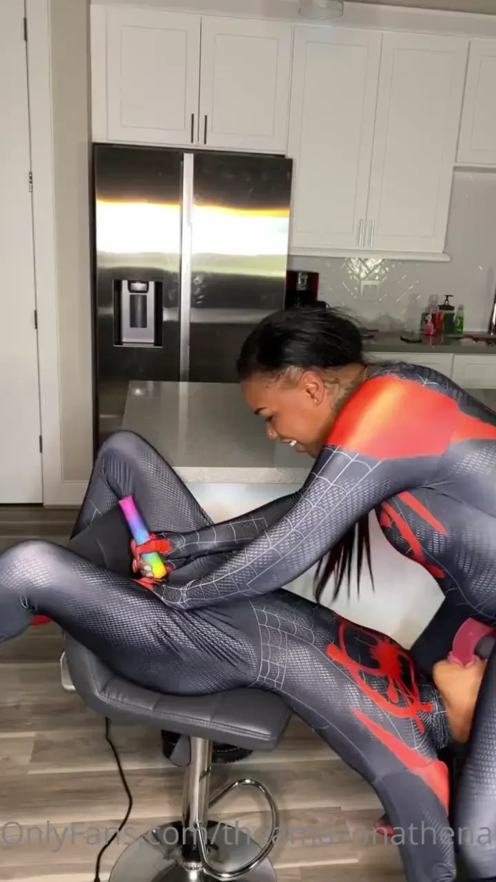 Showing spidey they can cum as many times as i allow them ft 