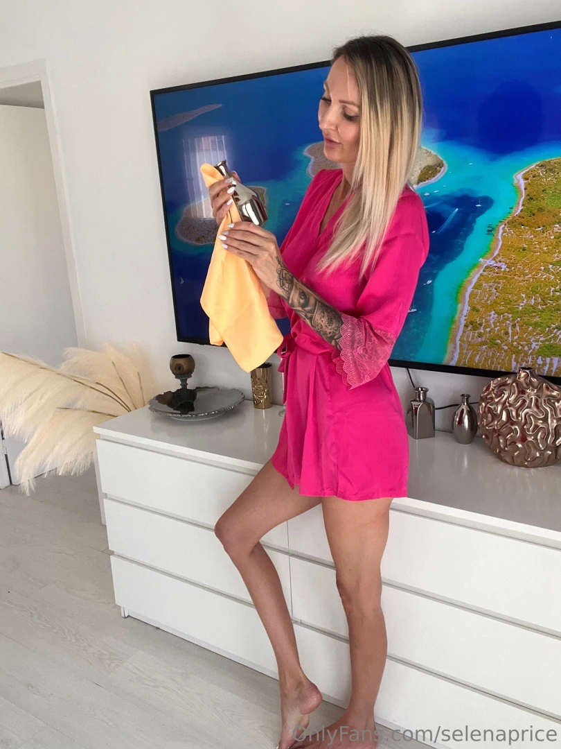 Time to clean the house i love it when my surroundings are clean and part 1 