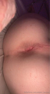 Here s some close-ups of my freshly shaved pussy its sooo tight part 6