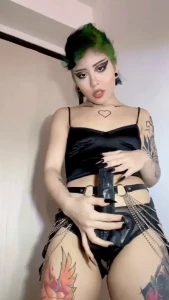 My plans for tonight are to find myself a new hand and have some fun part 29