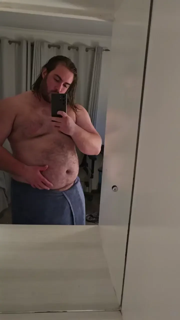 Just cleaned myself after a hard gym sesh was so sticky 