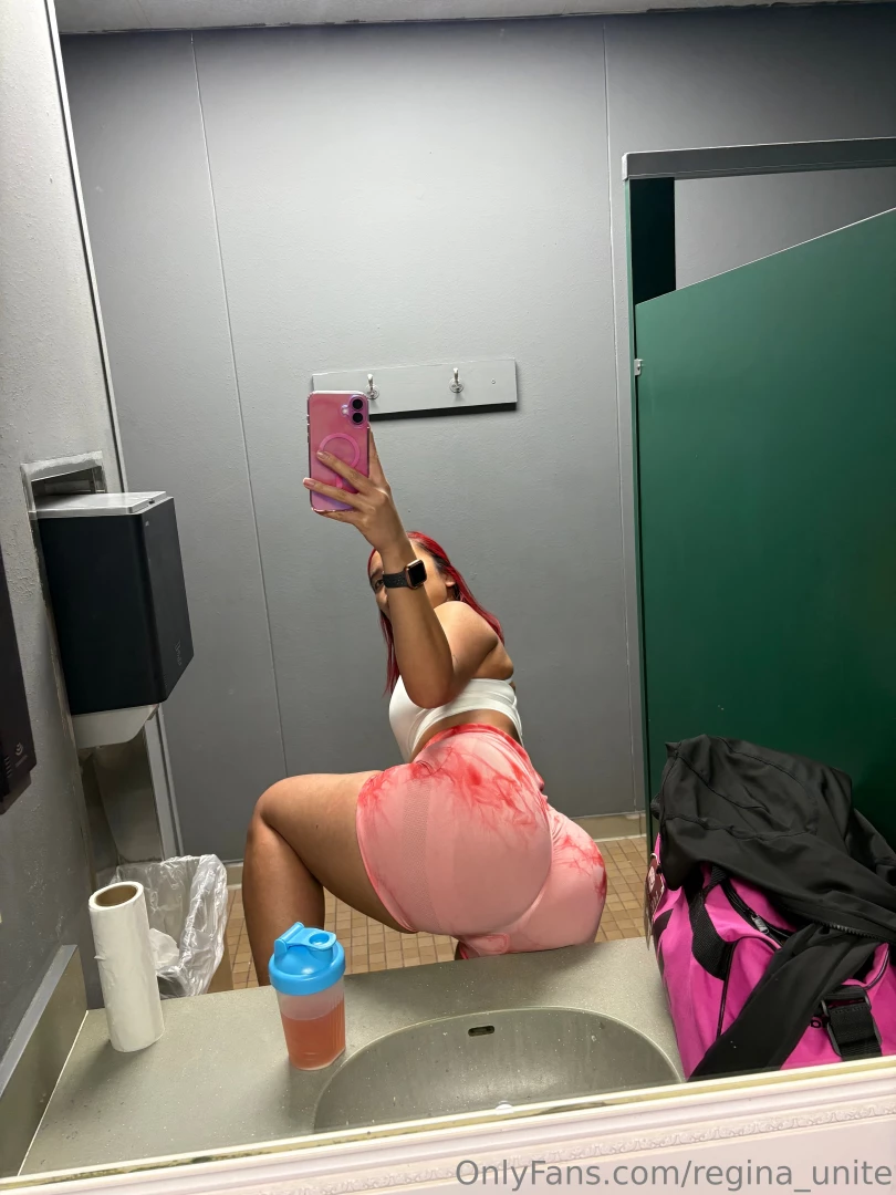 More of me with my ass out 