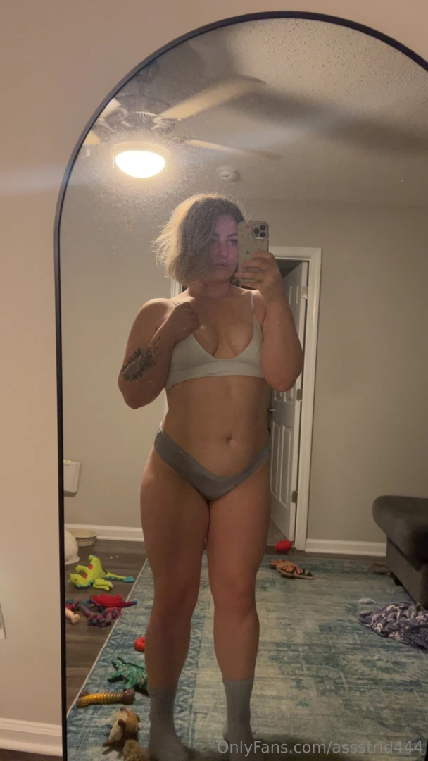 About to watch way too much porn and use my vibrator 