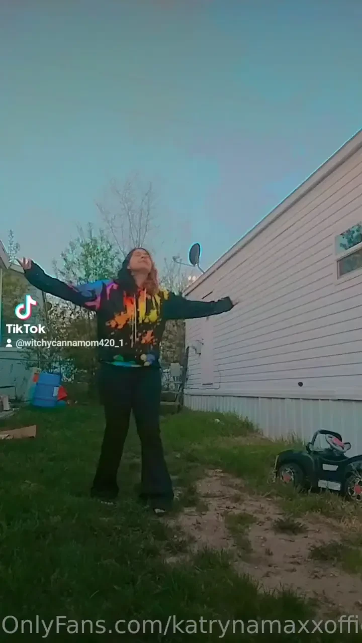 Manefesting magic music not mine follow me on tiktok for free rewards 