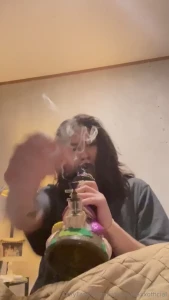 Get ready for the day with me smoking my bong putting my hair up part 1