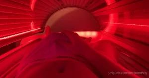 Anyone else get horny whilst they re tanning