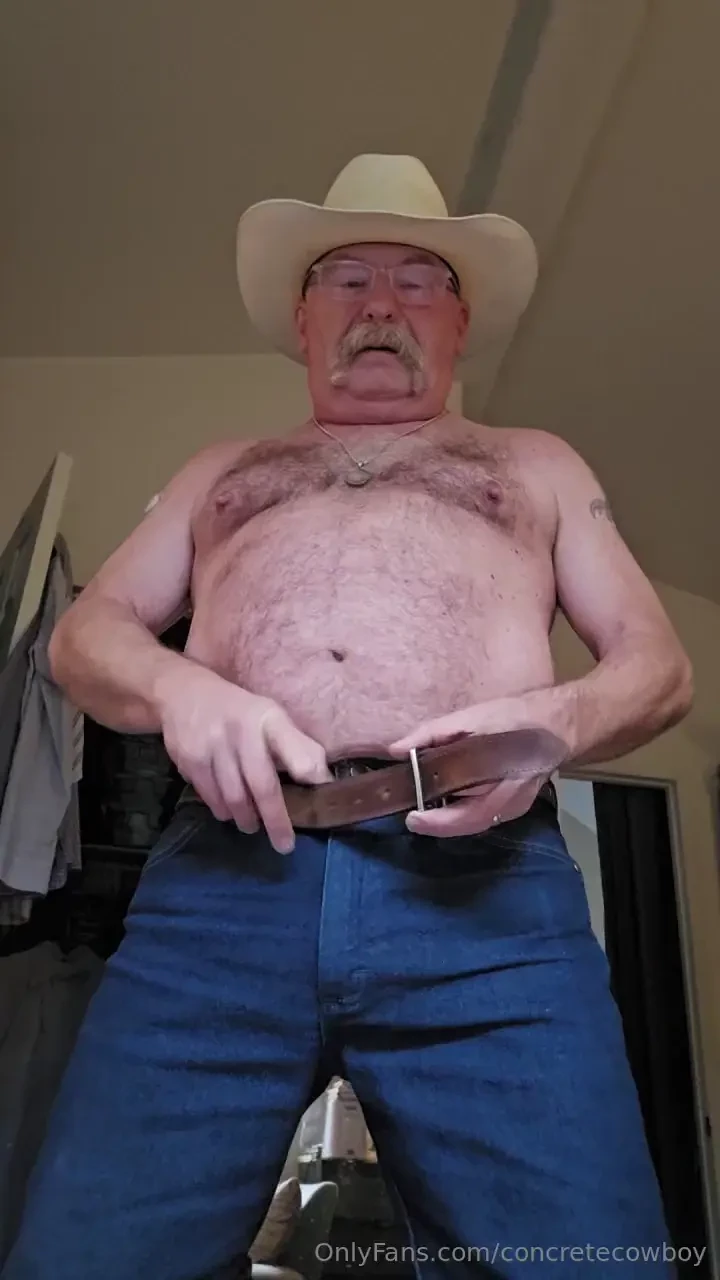 Even dads masturbate 