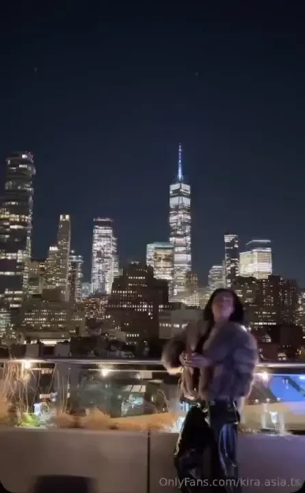 Cocktails just taste better with this breathtaking cityscape the 