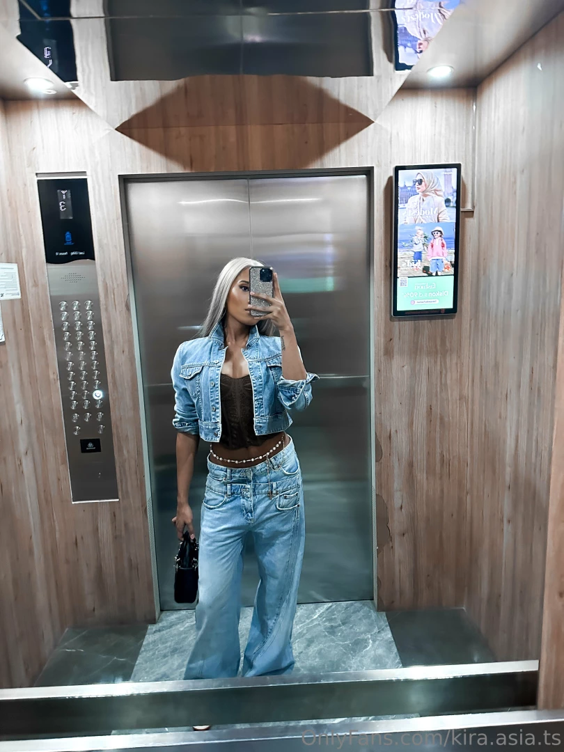 Looking stylish is my signature move i wouldn t be myself if i didn t 