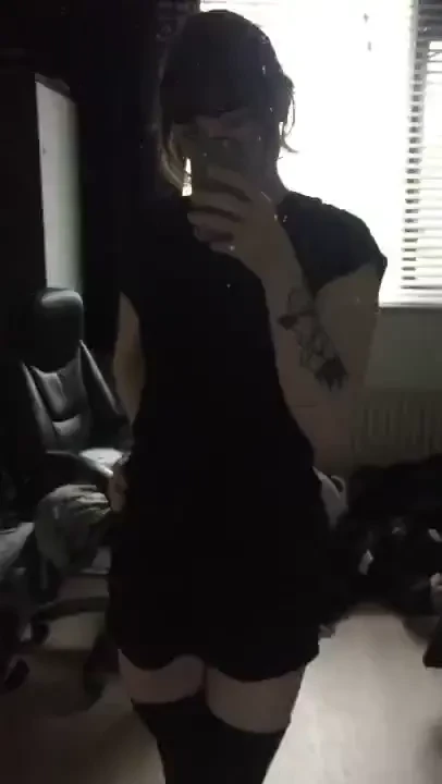 Hey everyone i got a new dress so i figured i d record some vids and 