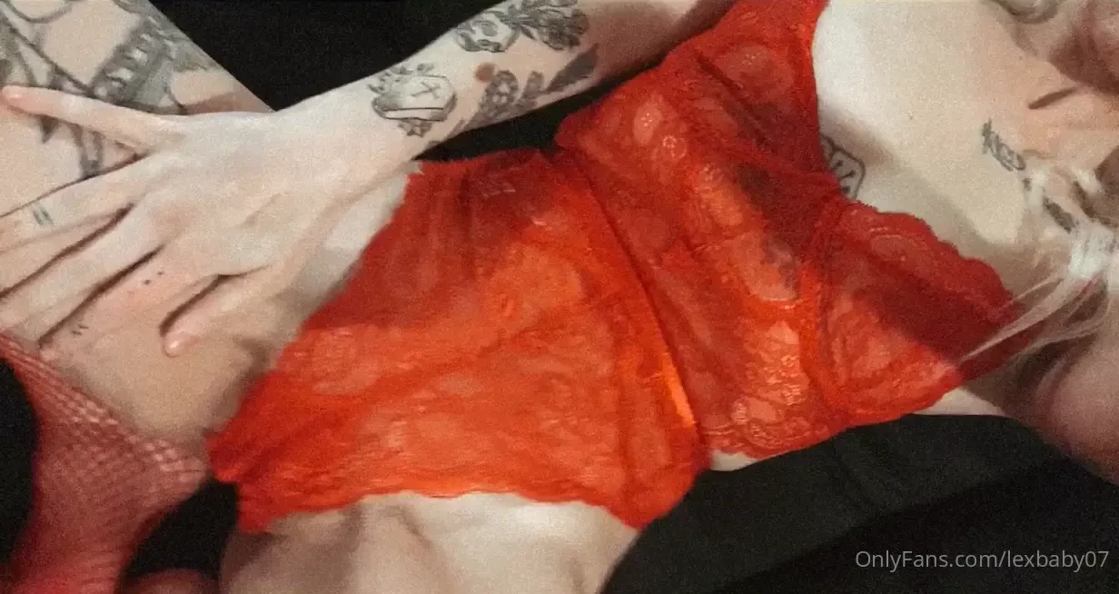 Hehehehe i love to tease 