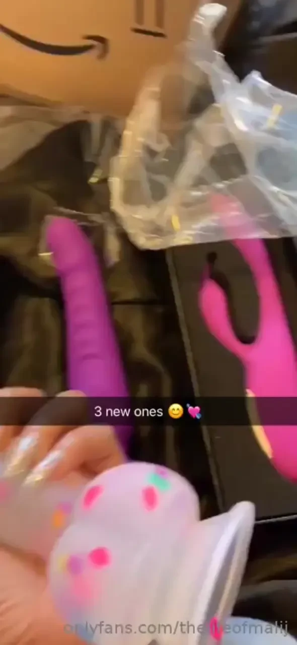 I just got 3 new toys i m gonna have so much fun 