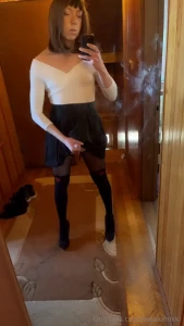 Jerking off amp cumming all dolled up