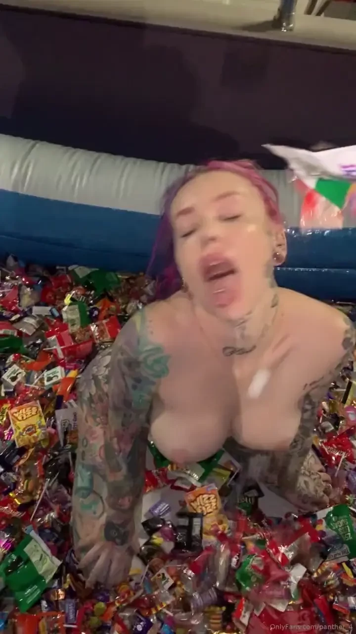 The thing i love more than a face covered in cum it s a face covered 