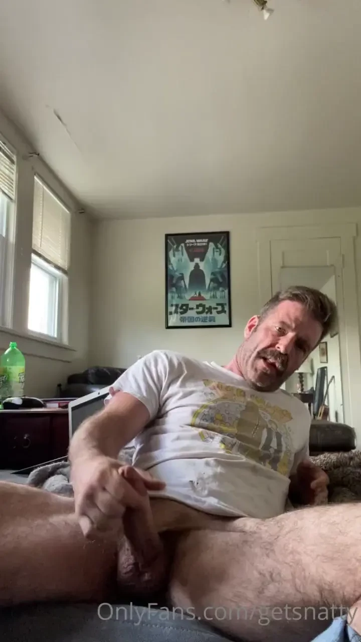 Cumshot dirty talk 