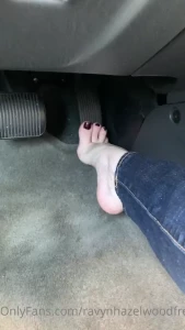 Happy sunday my new balloon popping video and my new pedal pumping