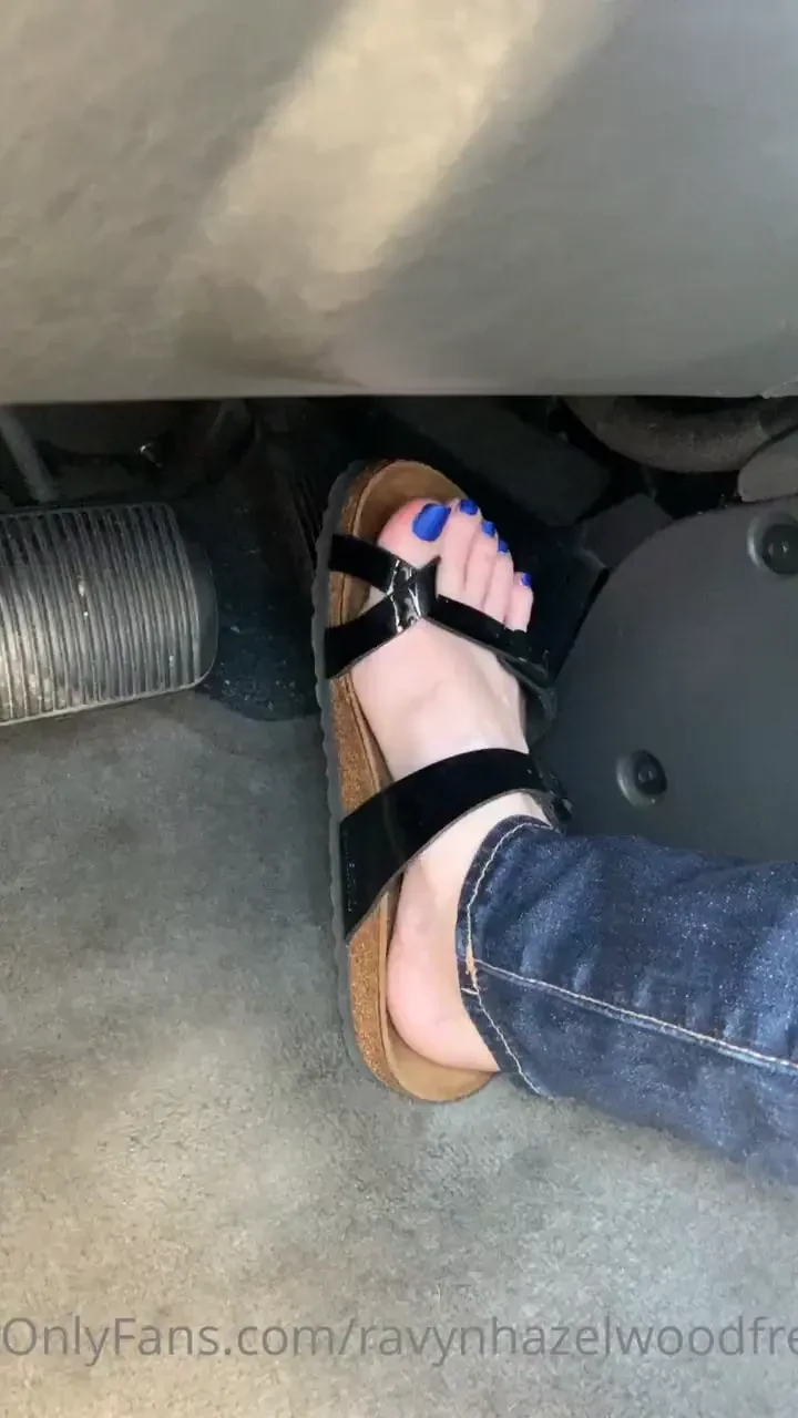 Love my birkenstocks 