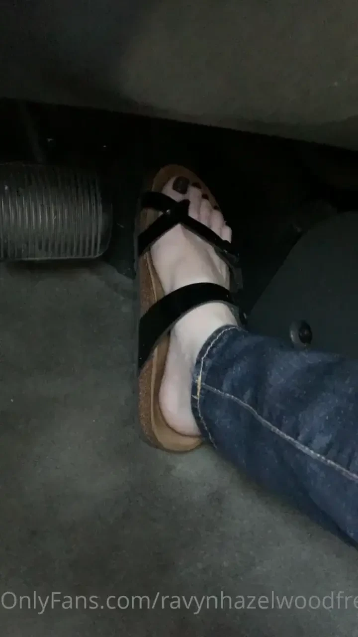It s such a beautiful day perfect for birkenstocks 