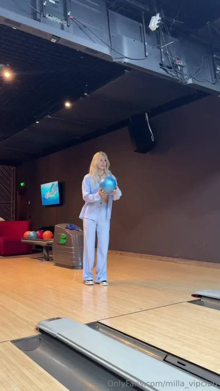 Oh bowling it s just some kind of miracle i was with friends and you 