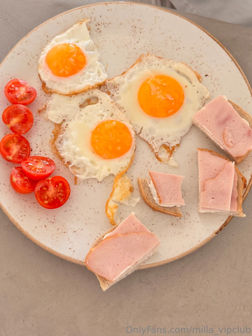 Do you know what makes my breakfast truly special it s love and good 