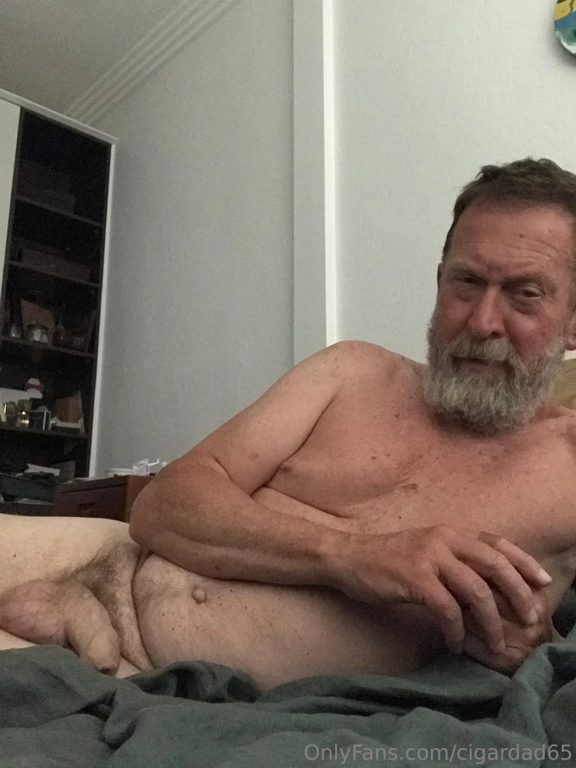 No need to make up the bed son dad s got plans for you midmorningsex 