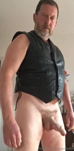 Continuing the friday flashback theme leathervest thickcock dadat51