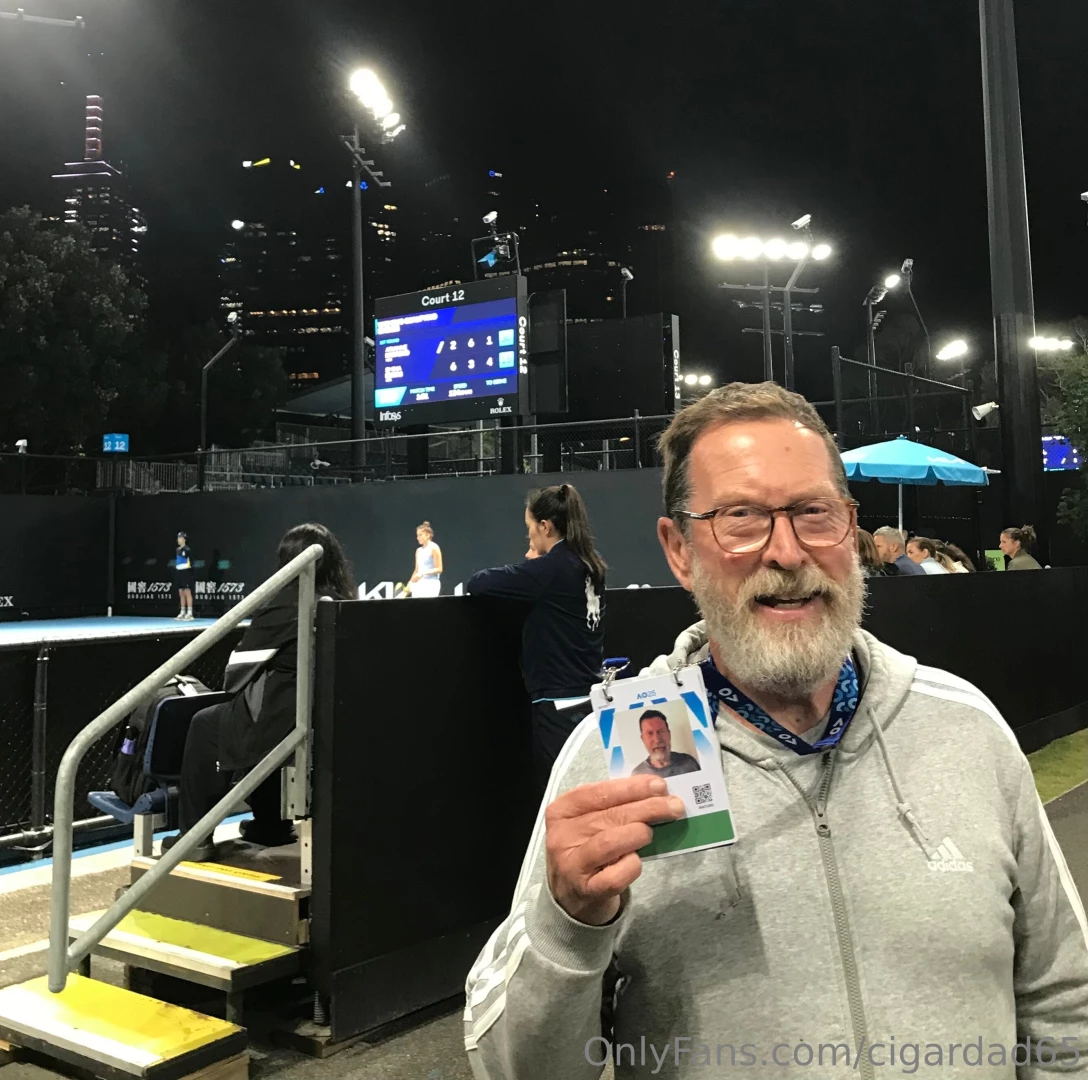 Dad having a late night at the australian open tennis qualifying 