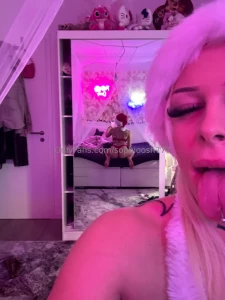 Ey wtf wei t du was passiert ist gestern schreibe mit mal