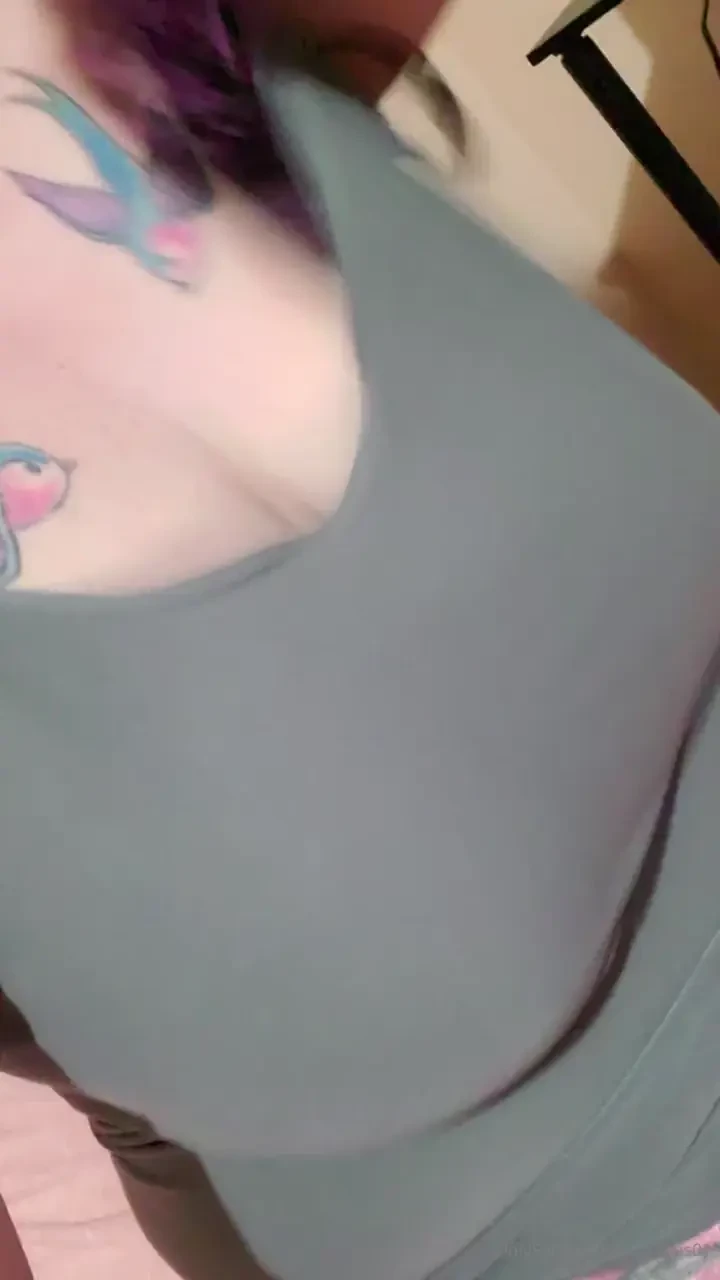 Best part of the night is when the bra finally comes off 