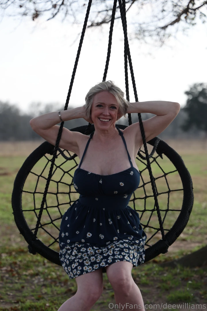 Either you re obsessed with me or you re obsessed with me 