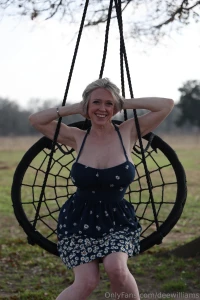 Either you re obsessed with me or you re obsessed with me