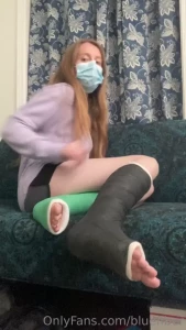 Green slc got a friend and they joined me for some fun on the couch