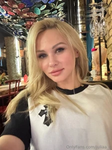 I m not looking for answers today i m just observing listening feeling