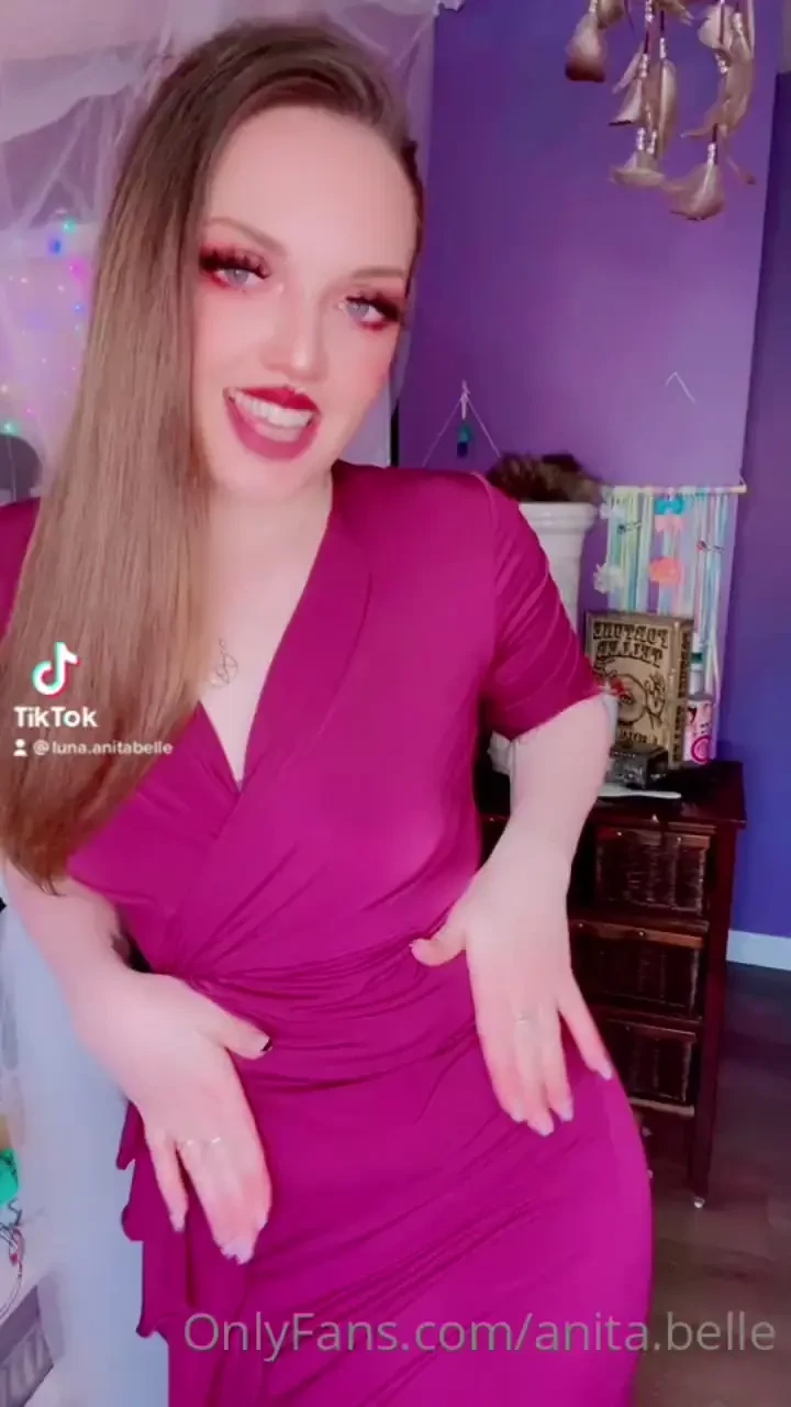 Who wants me to be their kitty 