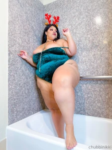 My bodysuit is tighter than ever but i can t help myself i love how part 2