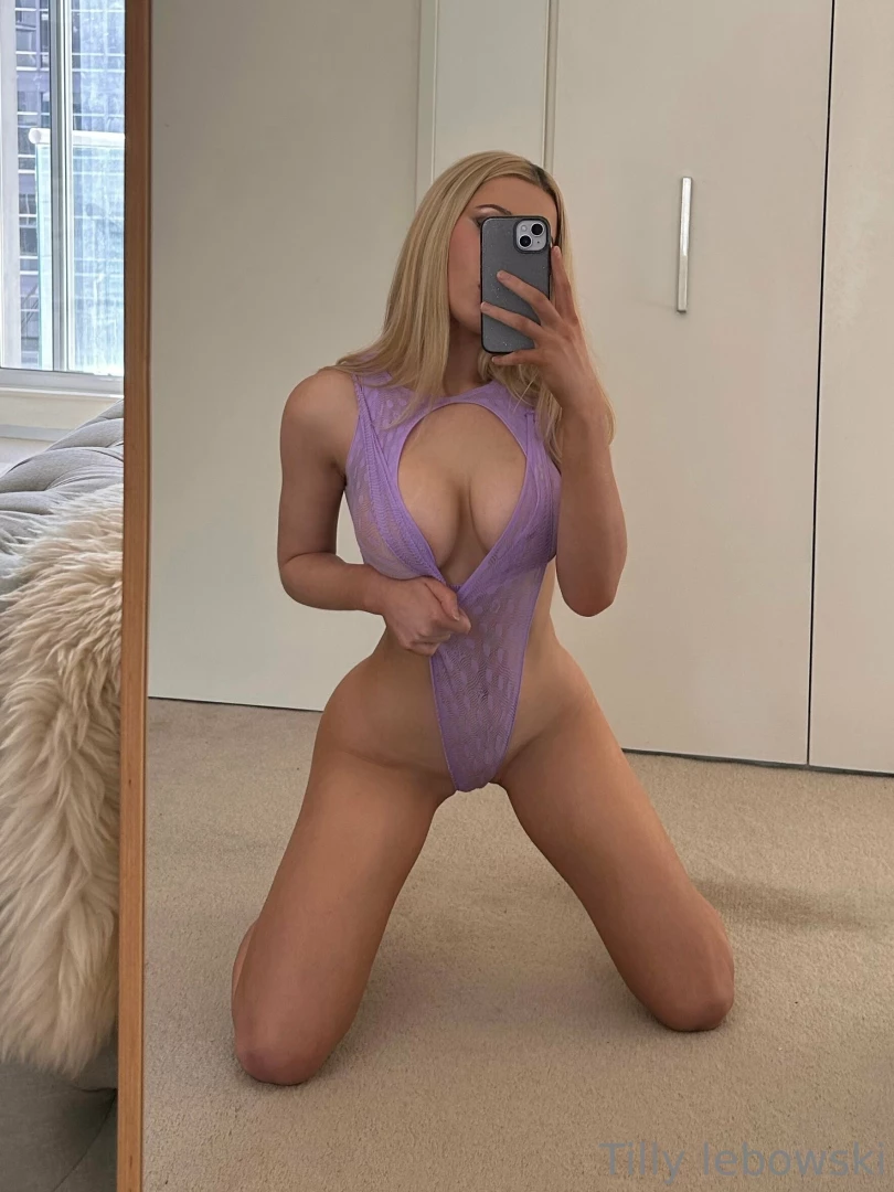 Pov u get home and i m waiting for u like this 