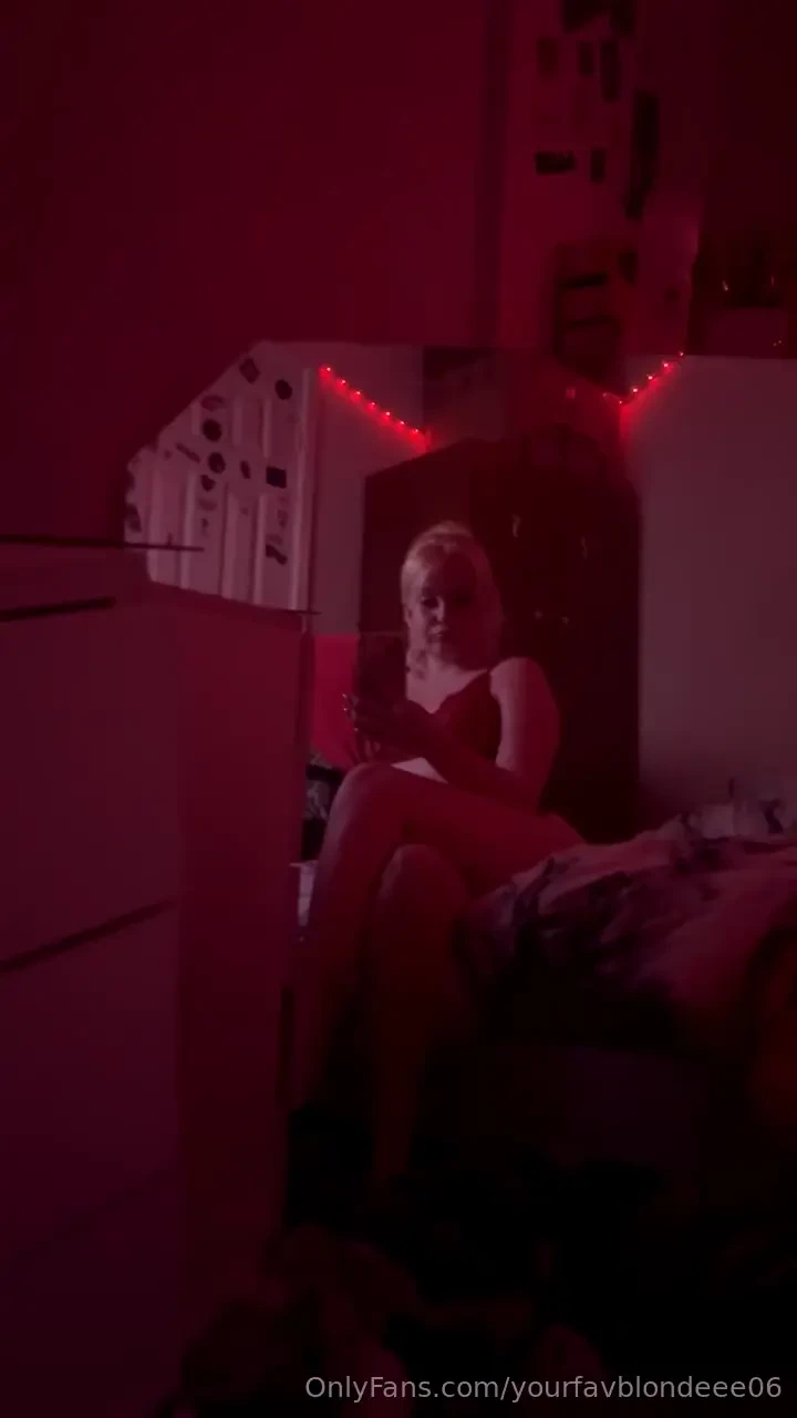 Yourfavblondeee06 part 17 