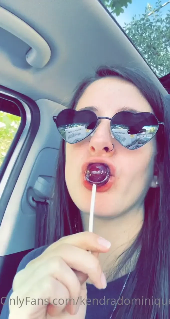 Lollipop sucking 