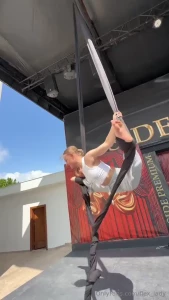 I m an aerialist how do you like it