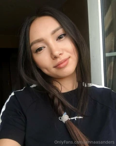 This exotic asian ass little_nicole_69 wants to be punished text her part 6