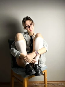 It s been raining all day in warsaw i don t want to leave the