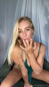 Goddess of thrones tip 50 to see it all just had the most beautiful